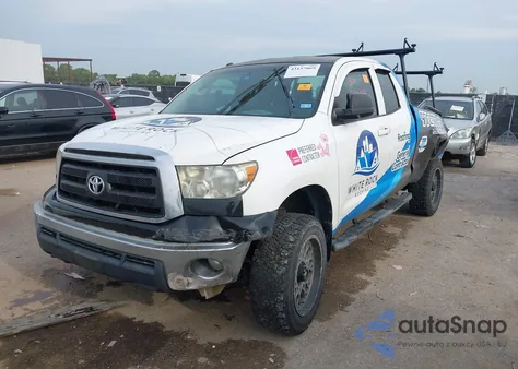 2013 Toyota Tundra Grade 4.6L V8 из США, поврежденный, VIN 5TFRM5F18DX061134